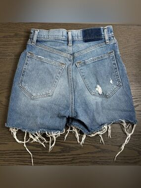 Abercrombie Curve Love 90s Straight Ultra High Rise Denim Shorts 26 Jorts